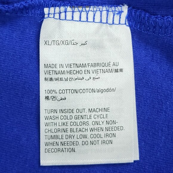 Karen Scott royal blue long sleeve Christmas holiday t-shirt sequin lights EUC - Picture 8 of 8